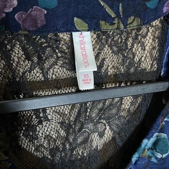Xhilaration floral lace dress size XS - Picture 3 of 5